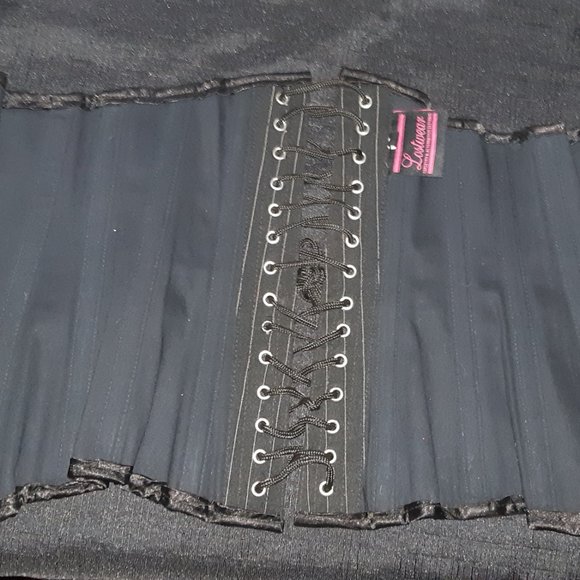 Corset ''pinstripes'' steel boned - Picture 4 of 4